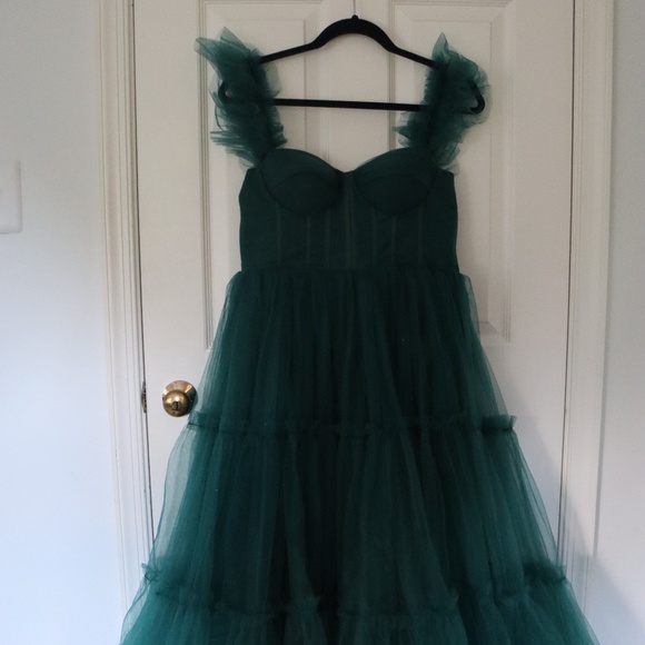 Ava Gowns Mia Dress (Forest Green, Size 2) - Picture 3 of 5